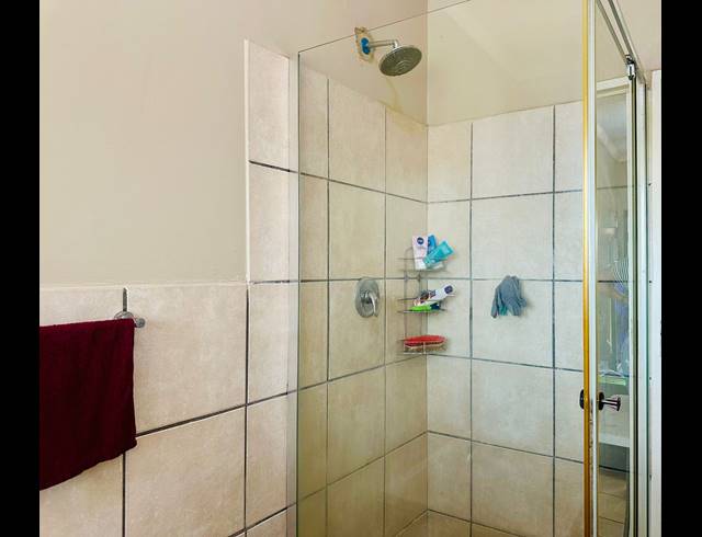 2 BEDROOM APARTMENT BLOCK FOR SALE IN LOWER BO-DORP